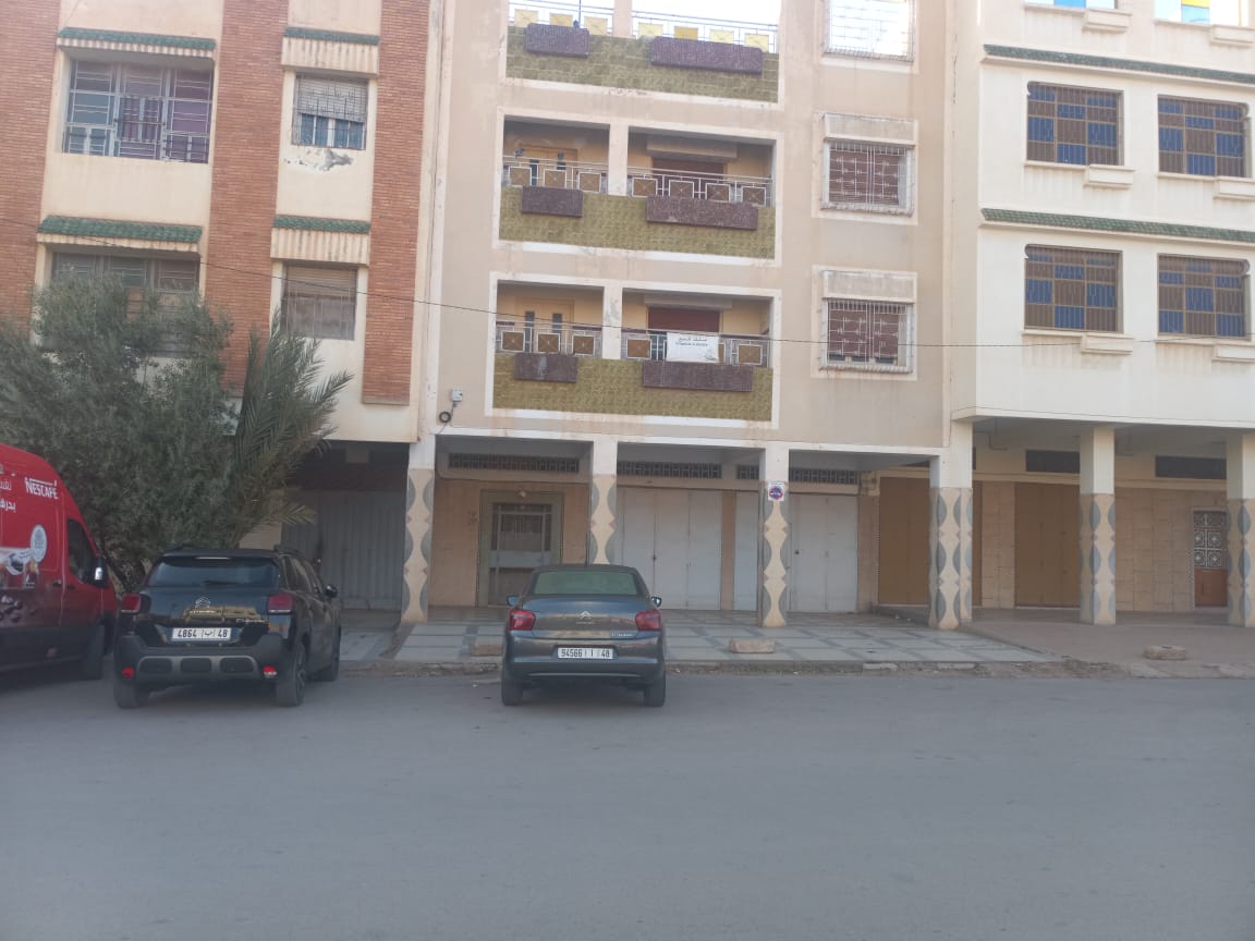 vente immeuble R+2-2 facades