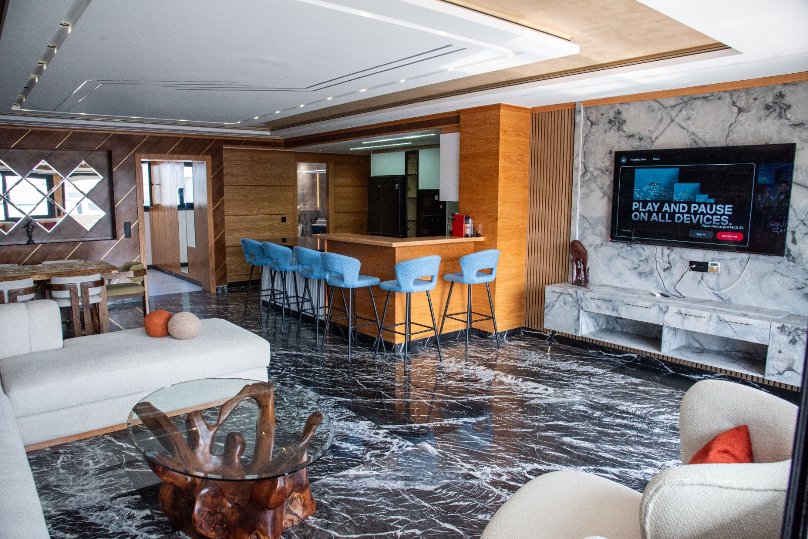 Bel Appartement En Location Au Dernier Étage